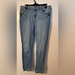 Aeropostale Light Wash Denim Jeggings